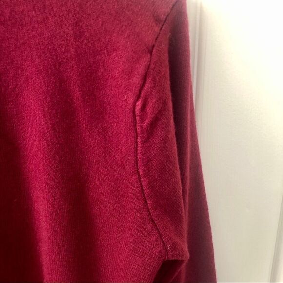 Men’s super soft long sleeved burgundy sweater Med - Picture 5 of 6